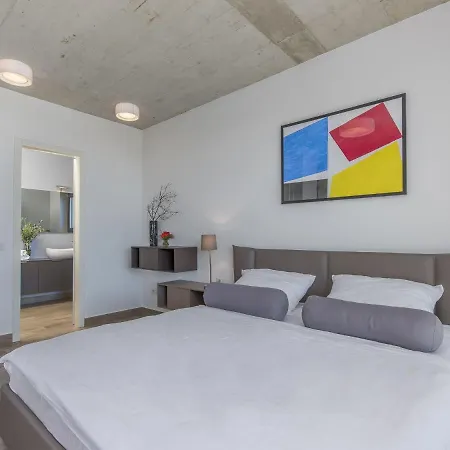 Villa Modern In Dracevac With Swimming Pool *